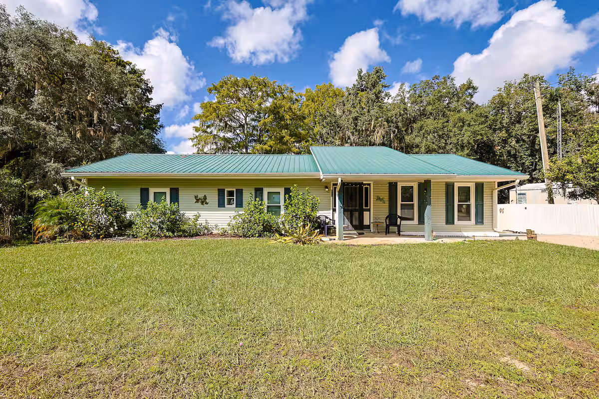 The Lily Lakeside Retreat, a vacation home on the Nature Coast managed by Roam